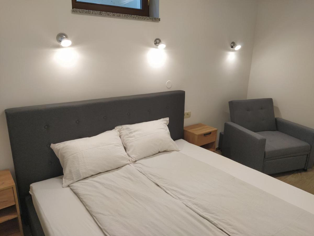 Apartmaji Maln Dolenjske Toplice Eksteriør billede