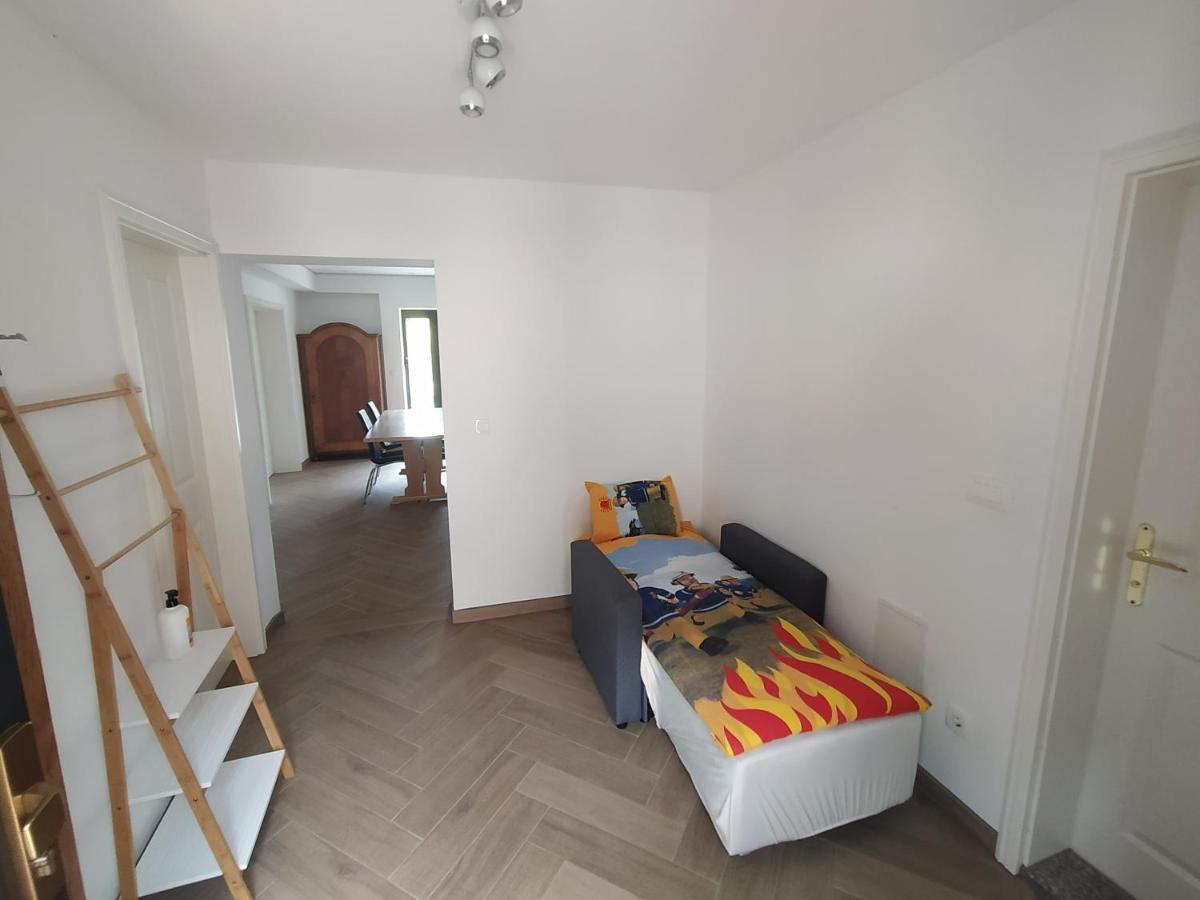 Apartmaji Maln Dolenjske Toplice Eksteriør billede
