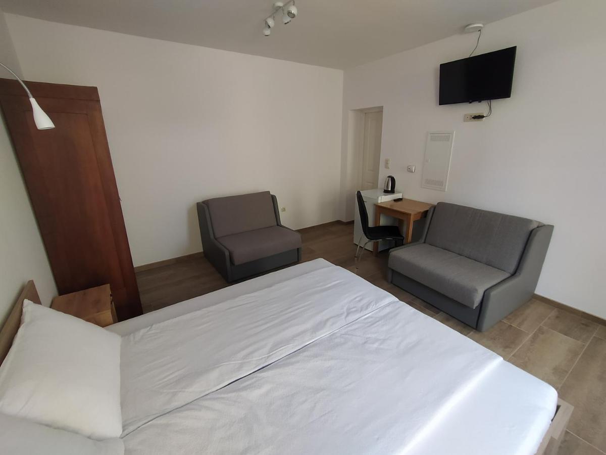 Apartmaji Maln Dolenjske Toplice Eksteriør billede
